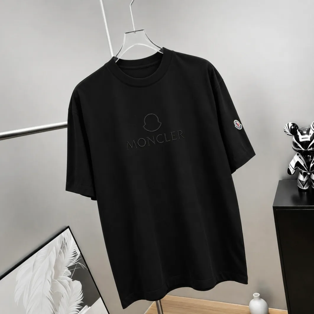 moncle～ logo 《 》7a tee ， Same Style ， : Black White Coffee Brown Size：S（90-130 ） M（125-150 ） L（135-165 ） XL（160-190 ） XXL（185-220 ）